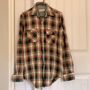 StJohn’s Bay Button Down shirt, size Medium.